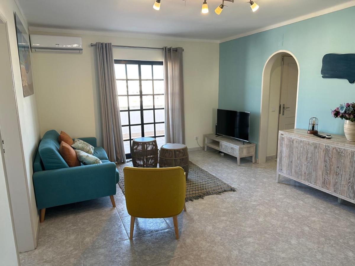 Penthouse Marinheiro Apartment โอลเญา ภายนอก รูปภาพ