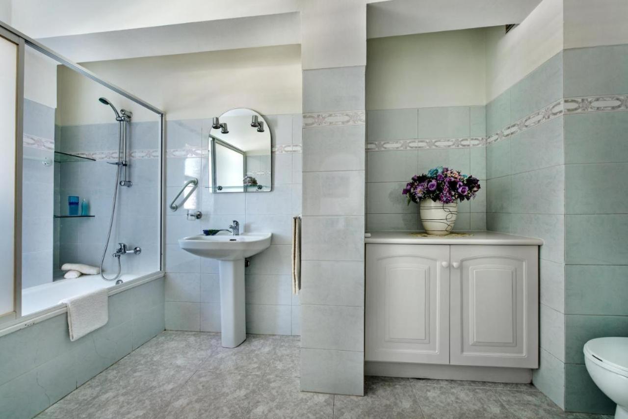 Penthouse Marinheiro Apartment โอลเญา ภายนอก รูปภาพ
