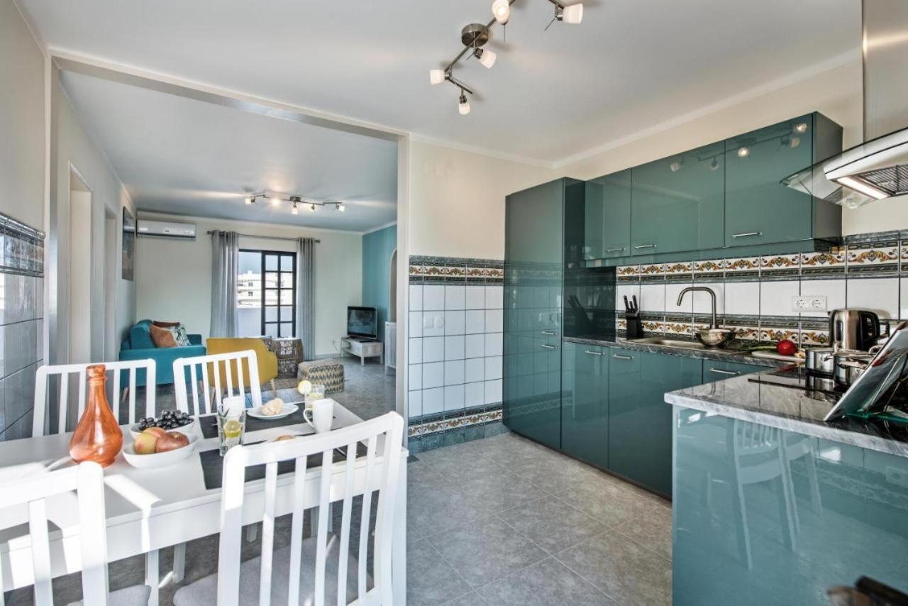 Penthouse Marinheiro Apartment โอลเญา ภายนอก รูปภาพ